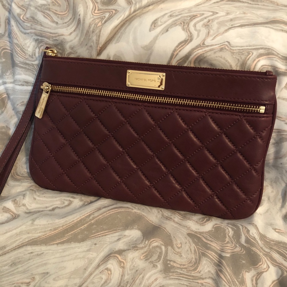 Michael Kors Clutch